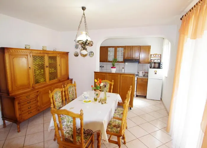 Ana Apartament Pula