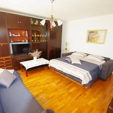 Appartement Ana *